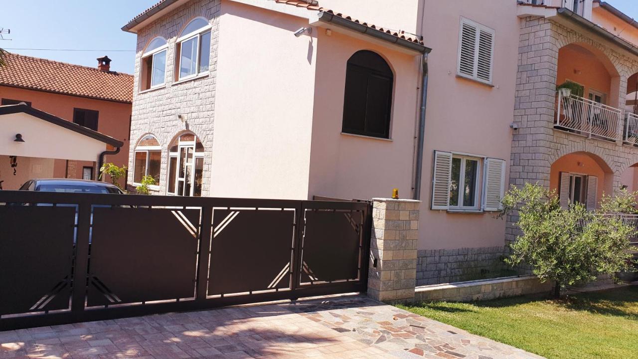 House Maric Daire Poreč Dış mekan fotoğraf